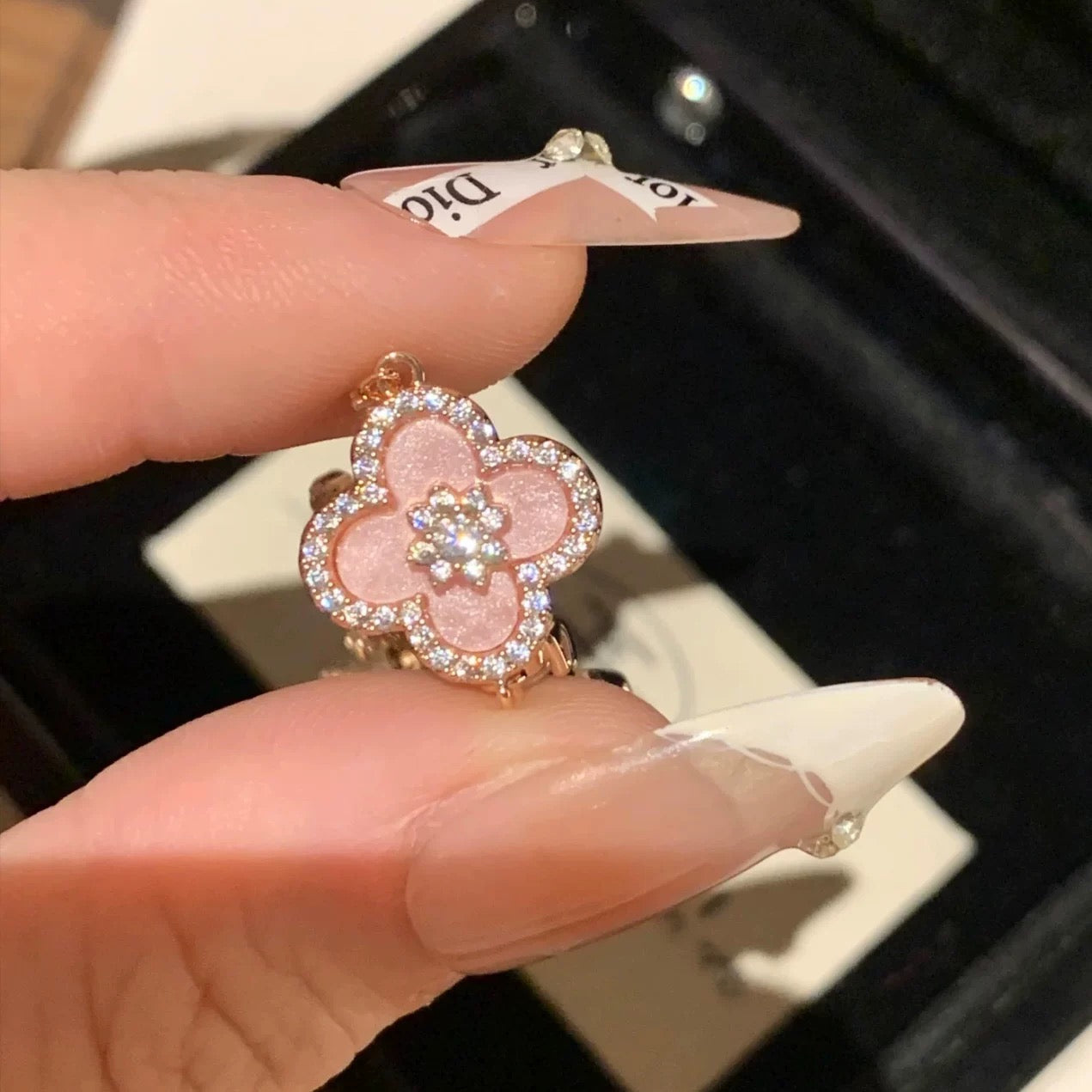 Crystal Flower Bracelet ❄️🌺
